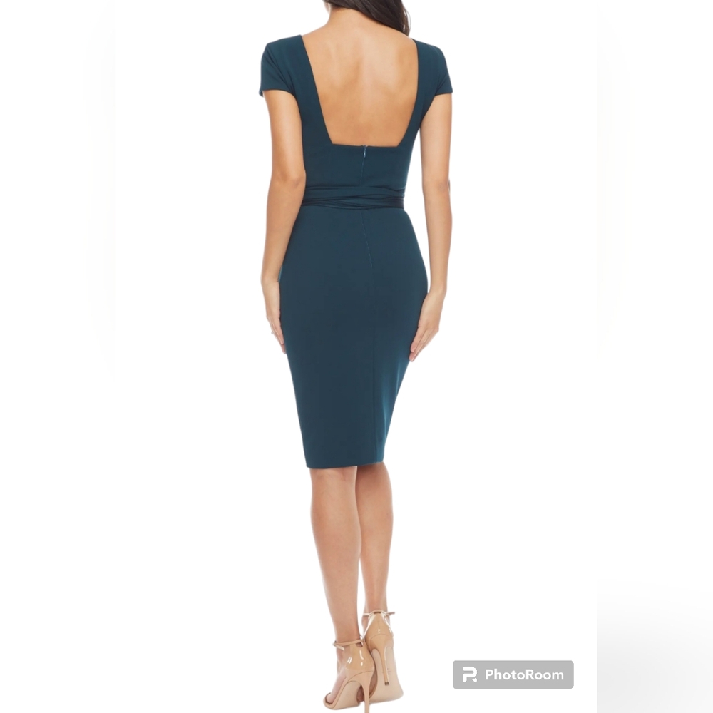 Dress the Population Size Large Green Open Back Short Sleeve V-Neck Mini Dress